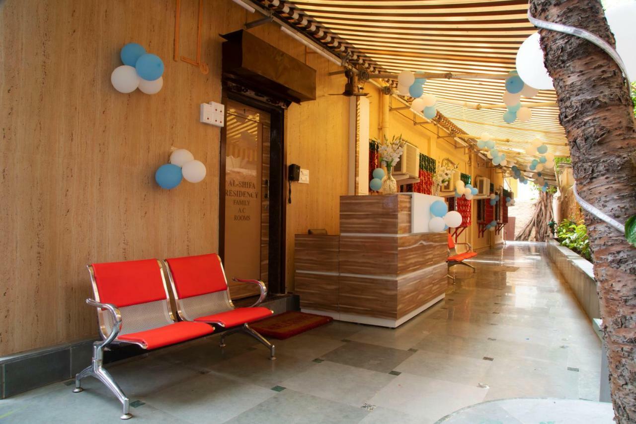 Al Shifa Residency Hotell Mumbai Exteriör bild